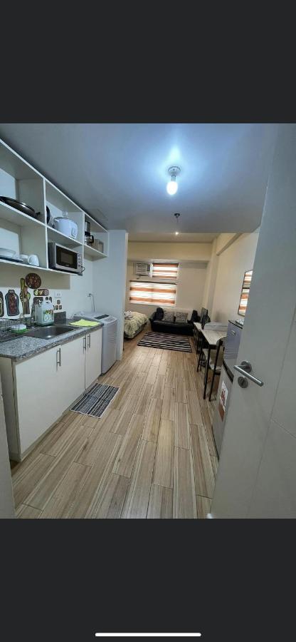 Khentdrick'S Place At Holland Park Southwoods Binan Buitenkant foto